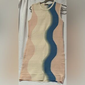 Women casual dress theory in good condition.